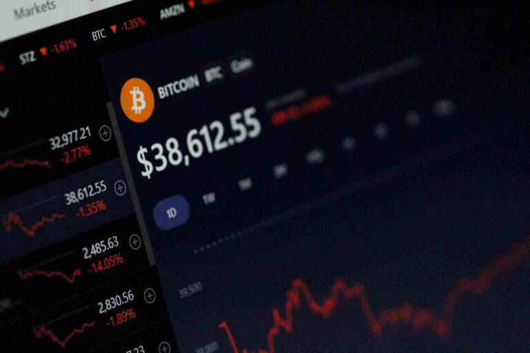 Crypto Wallets Explained: How to Store Your Digital Assets Safely
